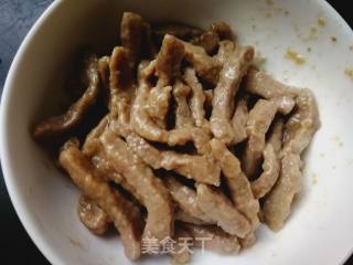 Stir-fried Beef Tenderloin with Celery recipe