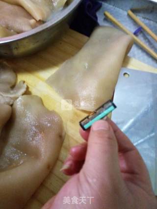 Homemade Pig Skin Jelly recipe