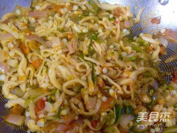 Vegetarian Braised Noodles recipe