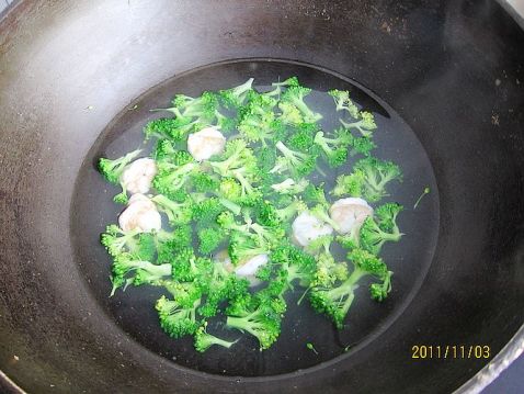 Fried Rice with Broccoli Shrimp Ball and Egg recipe