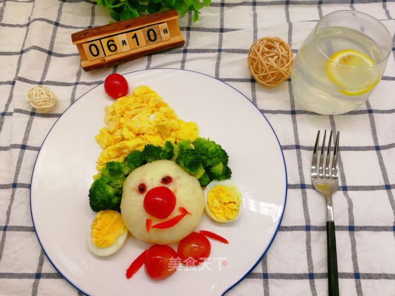 Clown Shape Breakfast recipe