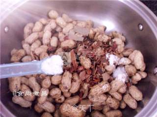 Five Perfume Boiled Peanuts recipe