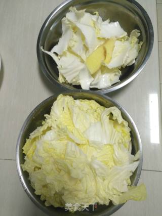 Chinese Cabbage and Pork Noodles recipe