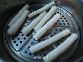 Glutinous Rice and Yam Rolls recipe