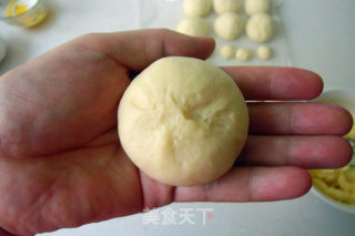 Little Turtle Coconut Bun recipe
