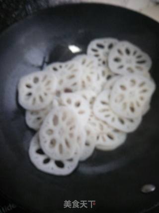 Hot and Sour Crispy Lotus Root Slices recipe