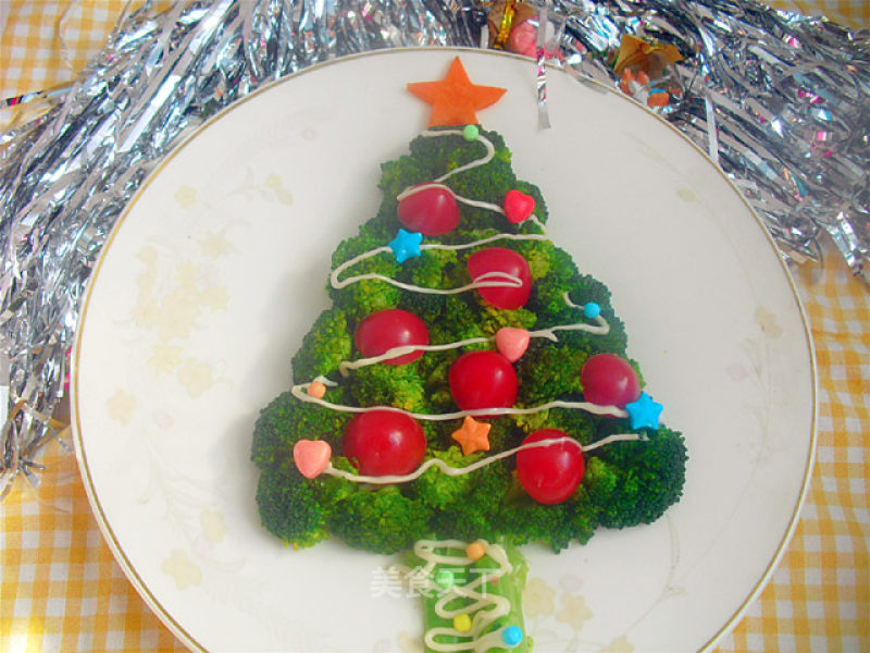 Christmas Tree Salad recipe