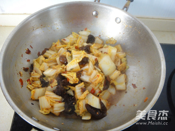 Cabbage Black Fungus recipe