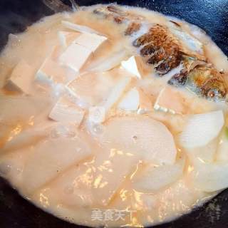 Carp, Radish and Tofu Soup recipe