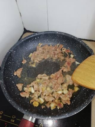 Stir-fried Pork with Green Pepper recipe
