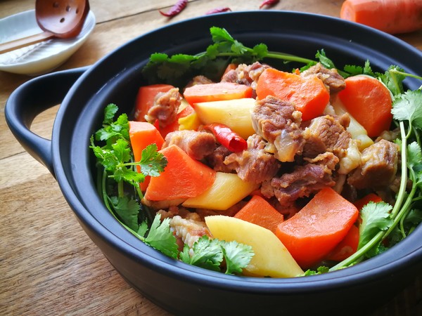 Braised Lamb with Carrots and Yam recipe
