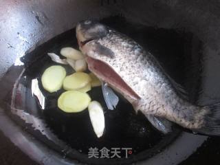 Crucian Soy Soup recipe