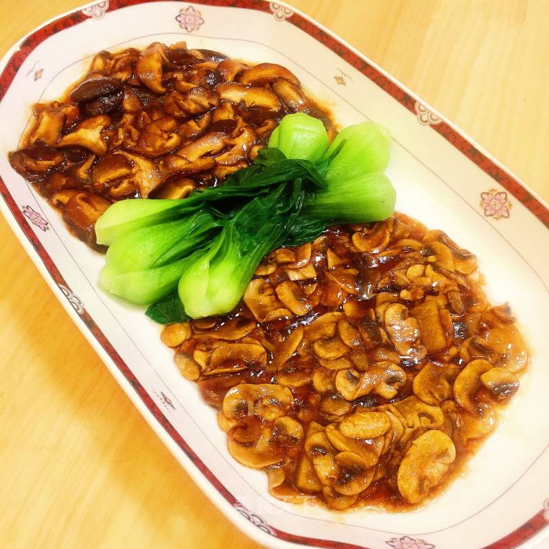 Double Mushroom Choy Sum in Oyster Sauce recipe