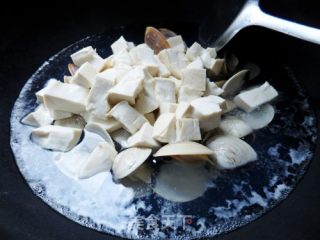 Baibei Tofu and Radish Soup---clearing Heat and Removing Fire recipe