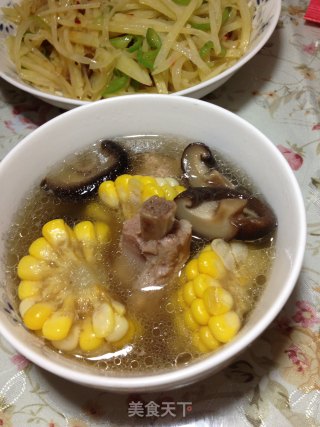 Mushroom and Corn Pork Ribs Soup recipe