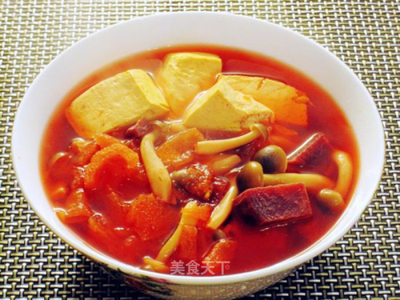 【liuhuameijuan】beetroot Nourishing Blood Soup recipe