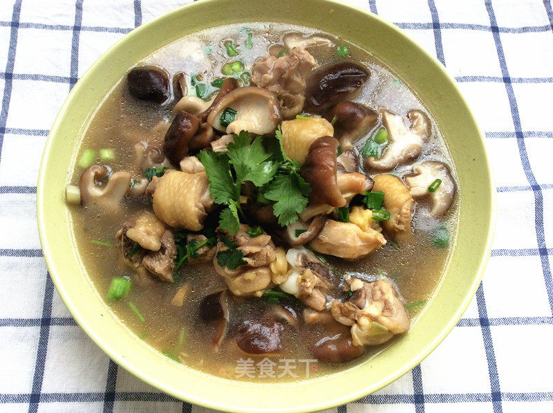 Simple and Easy to Make Delicious Mushroom Chicken Soup recipe