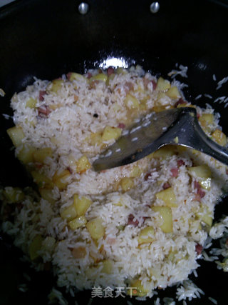 Quick Cooking-potato and Bacon Braised Rice recipe