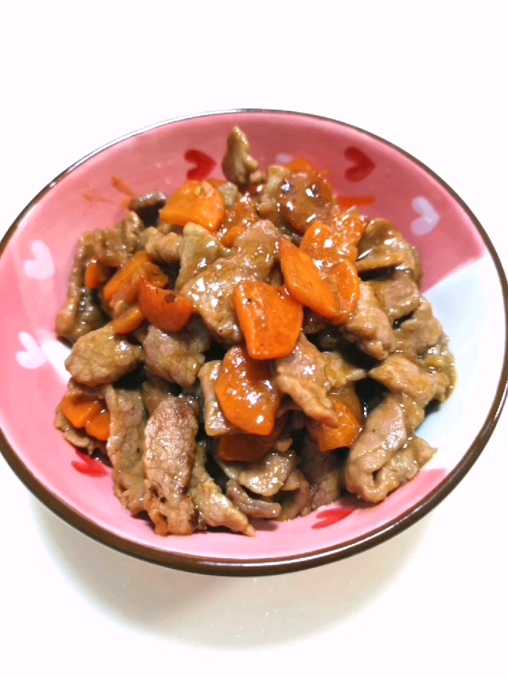 Stir-fried Beef with Carrots recipe