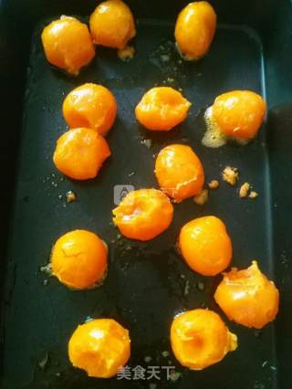 Egg Yolk Crisp recipe