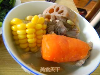 Pork Spine Corn Lotus Root Soup recipe