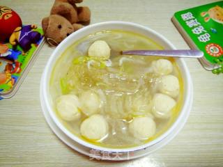 Chicken Ball Soup with Shredded Radish and Vermicelli recipe