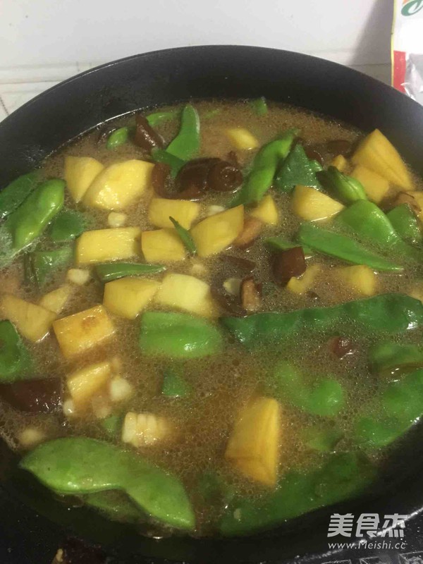 Stewed Corn with Beans and Potatoes recipe