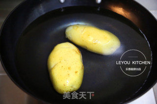 Steamed Potatoes with Chopped Pepper recipe