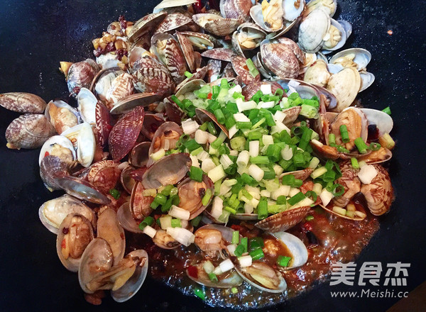 Spicy Fried Clams recipe