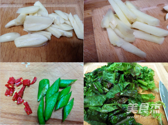 Stir-fried Lettuce Leaves with Bacon recipe