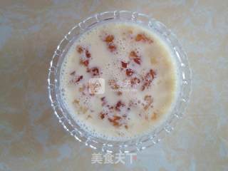 Steamed Egg with Milk and Peach Gum (sweet) recipe
