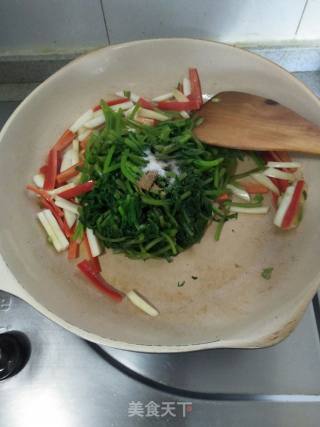 Stir-fried Chrysanthemum recipe