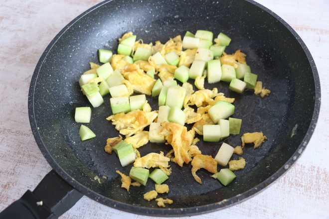 Fried Noodles with Sour Sauce recipe