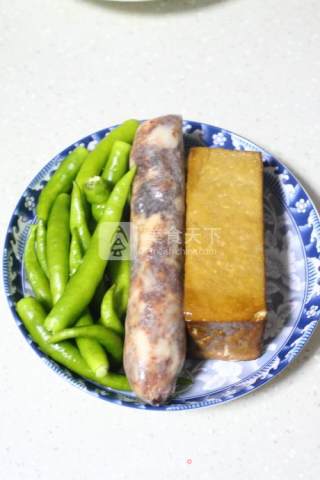 Super Fried Tofu Sausage with Chili recipe