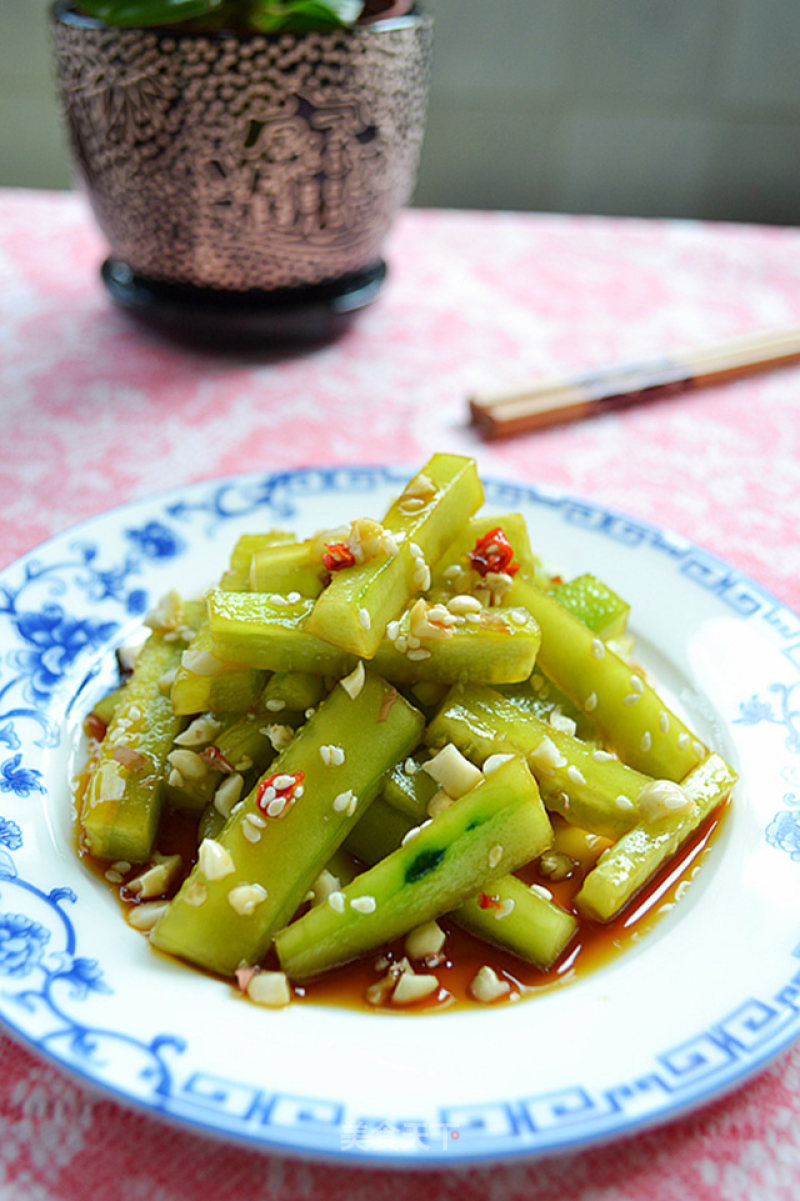 Cold Appetizing Cucumber Strips recipe