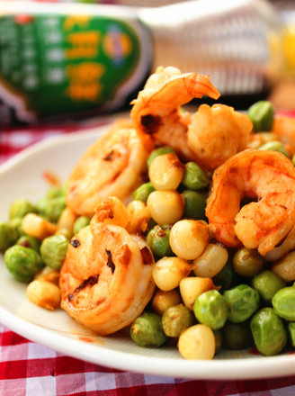 Fried Shrimp with Corn and Peas recipe