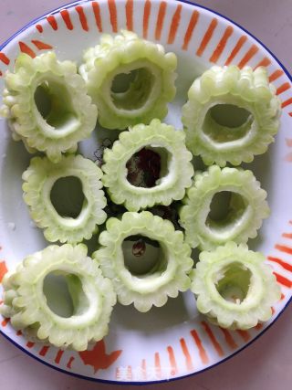 Bitter Gourd Meat Stuffing recipe