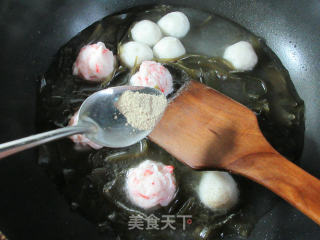 Shrimp Ball Fish Ball Seaweed Soup recipe