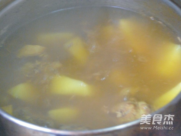 Curry Potato Beef Brisket Soup recipe