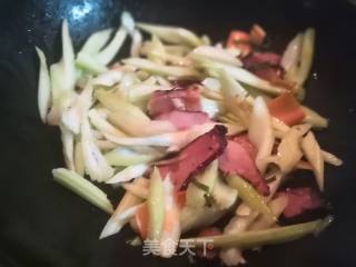 Stir-fried Bacon with Celery recipe