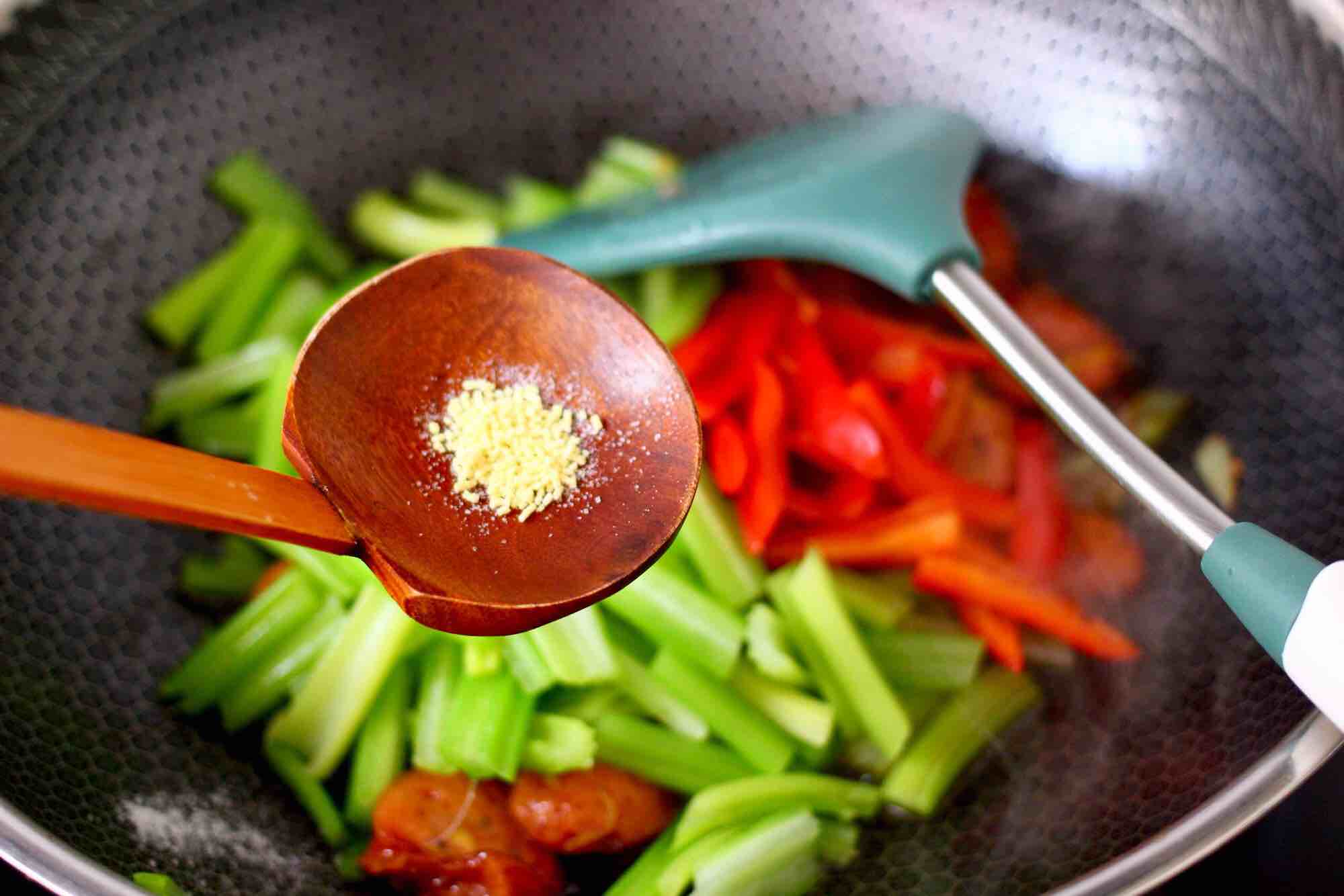 Spicy Stir-fried Celery recipe