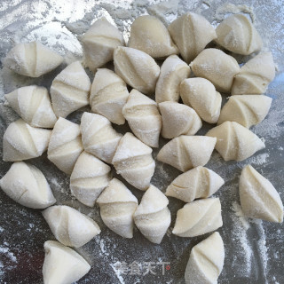 Leek Pork Dumplings recipe