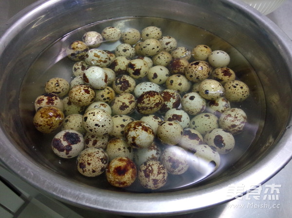 Marinated Tofu and Quail Eggs recipe