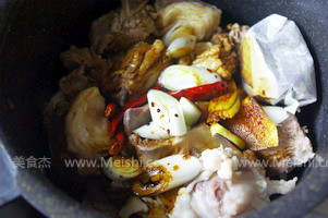 Sheep Scorpion Hot Pot recipe