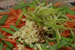 Kiki Beef's Private Kitchen 13-cold Mung Bean Sprouts recipe
