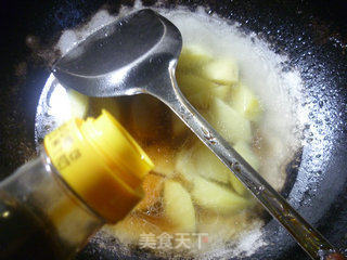 Fried Potatoes with Snow Peas recipe