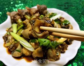 Scallions Mixed with Small Conch recipe