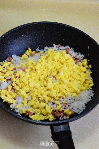 Deluxe Egg Fried Rice—sea Cucumber Egg Fried Rice recipe