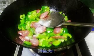 Sausage Stir-fried Bell Peppers recipe