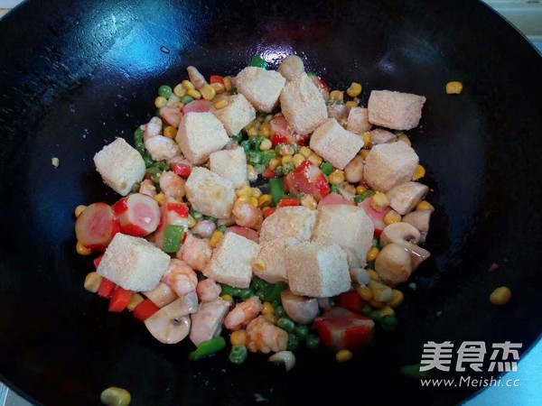 Seafood Fried Rice Cake recipe